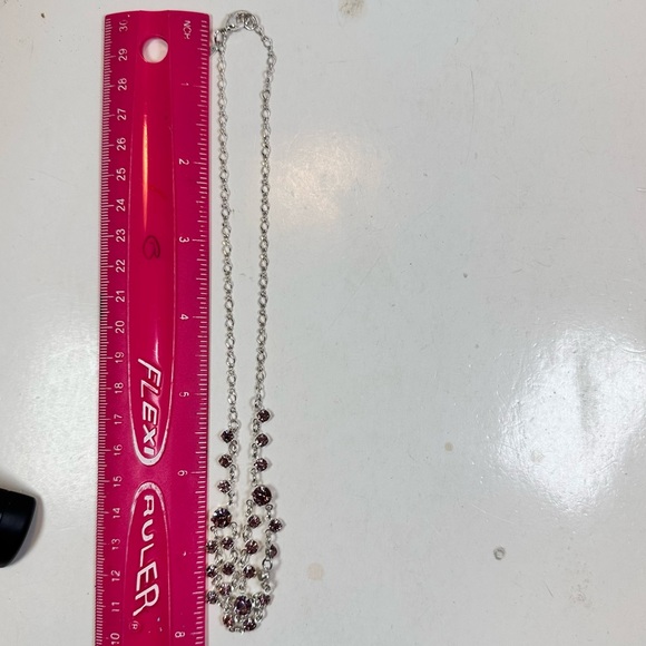 Avon SH signed silver tone purple rhinestone choker necklace - Picture 5 of 7